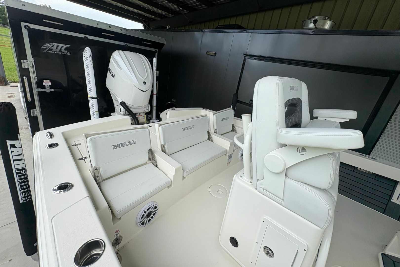 26ft Pathfinder Yacht For Sale