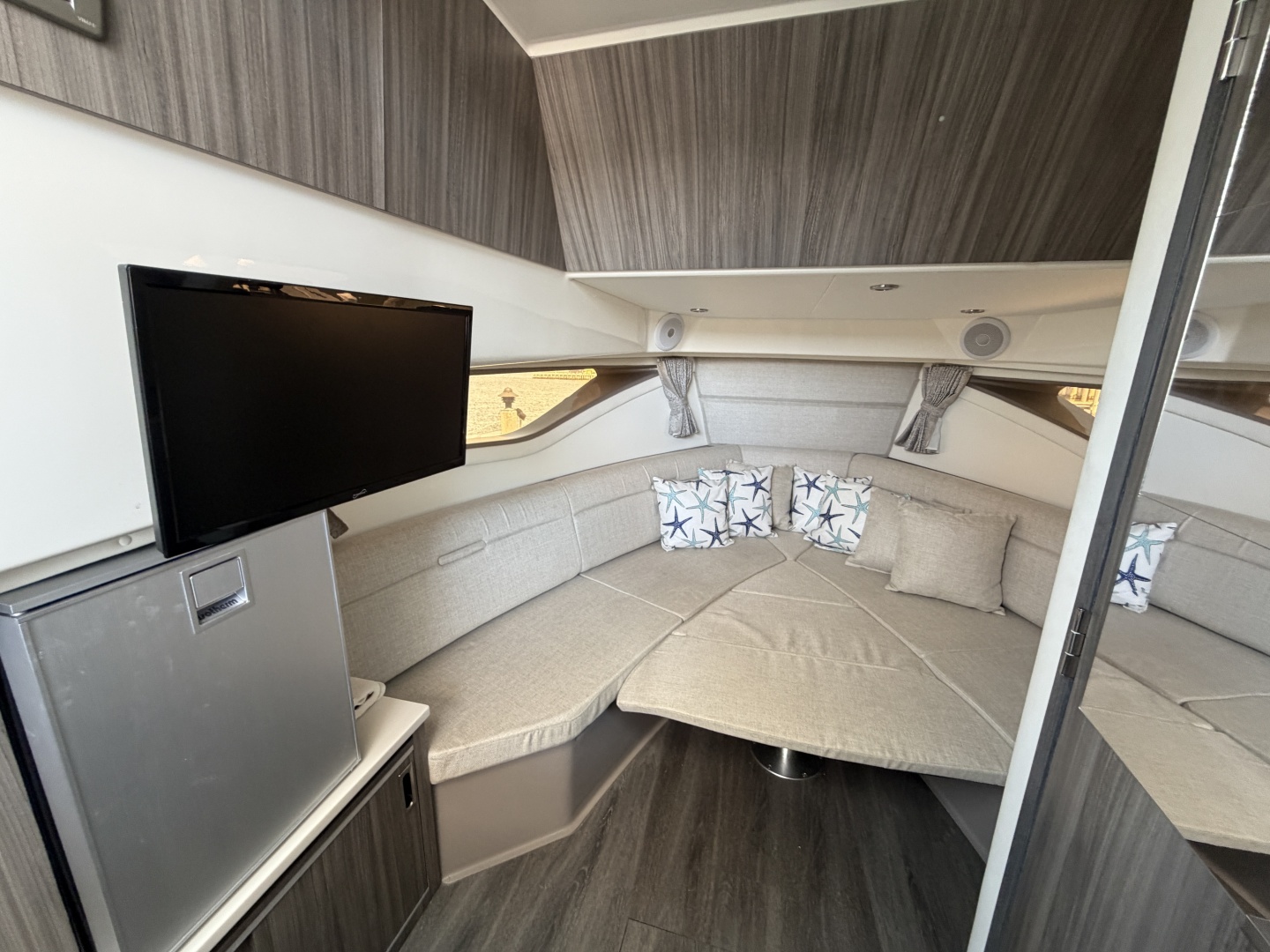 32ft Sea Ray Yacht For Sale 32ft Sea Ray Yacht For Sale