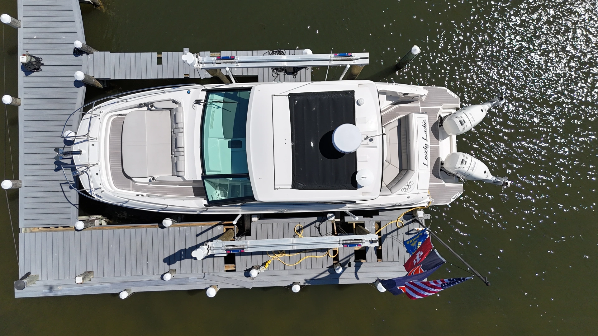 Sea Ray 320 Sundancer Yacht For Sale