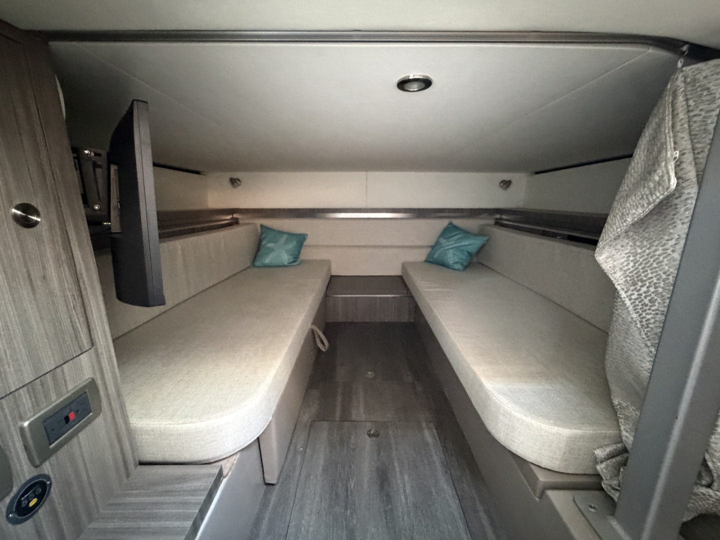 32ft Sea Ray Yacht For Sale 32ft Sea Ray Yacht For Sale
