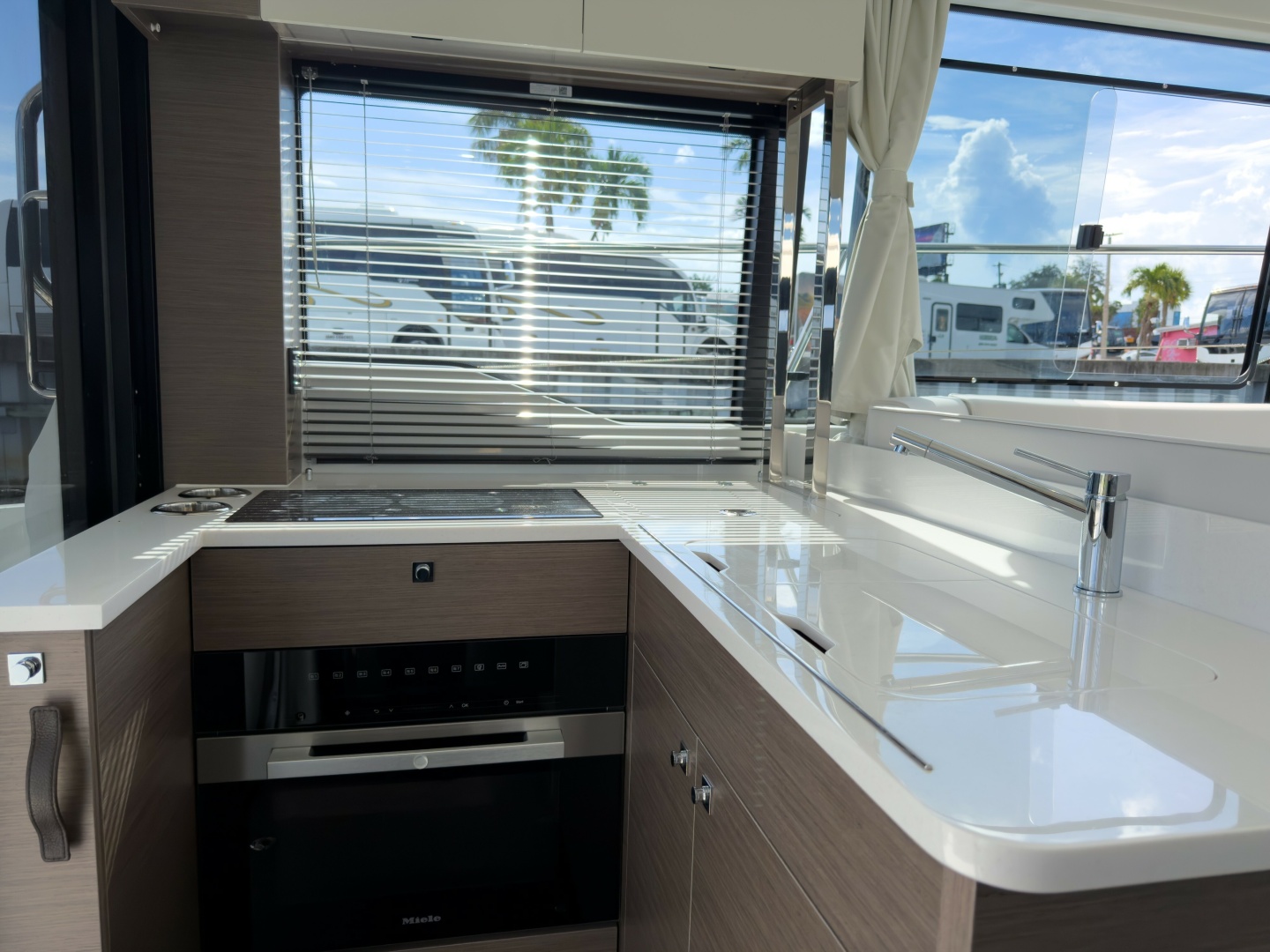 40ft Jeanneau Yacht For Sale
