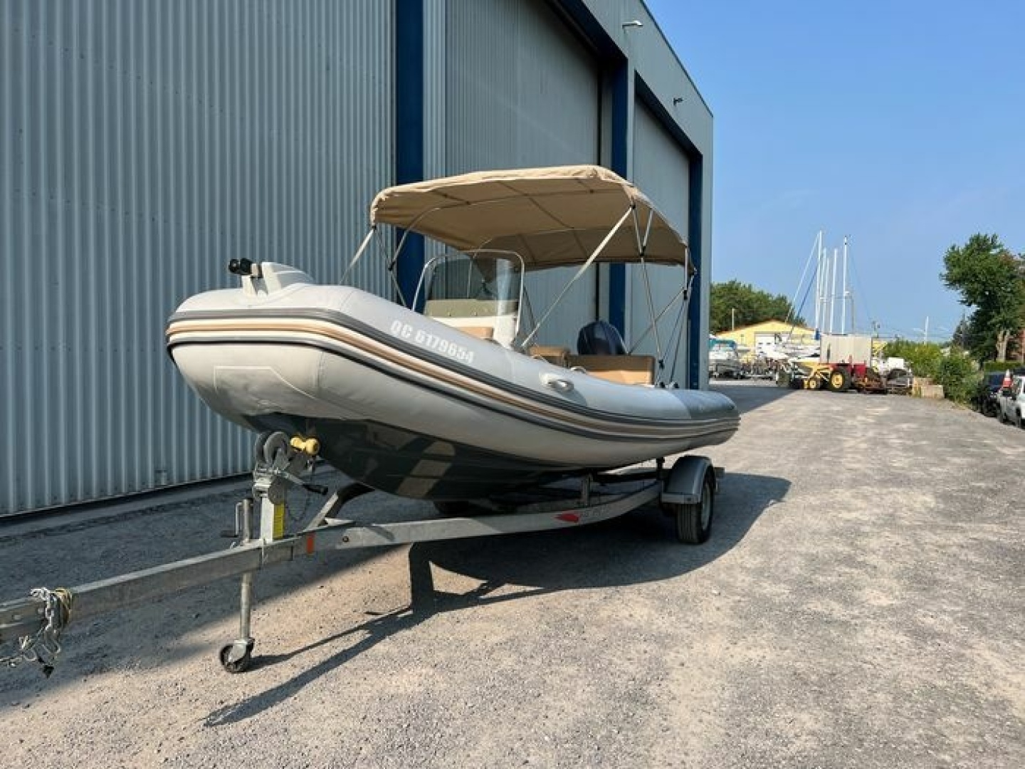 2018 Zodiac Medline 580