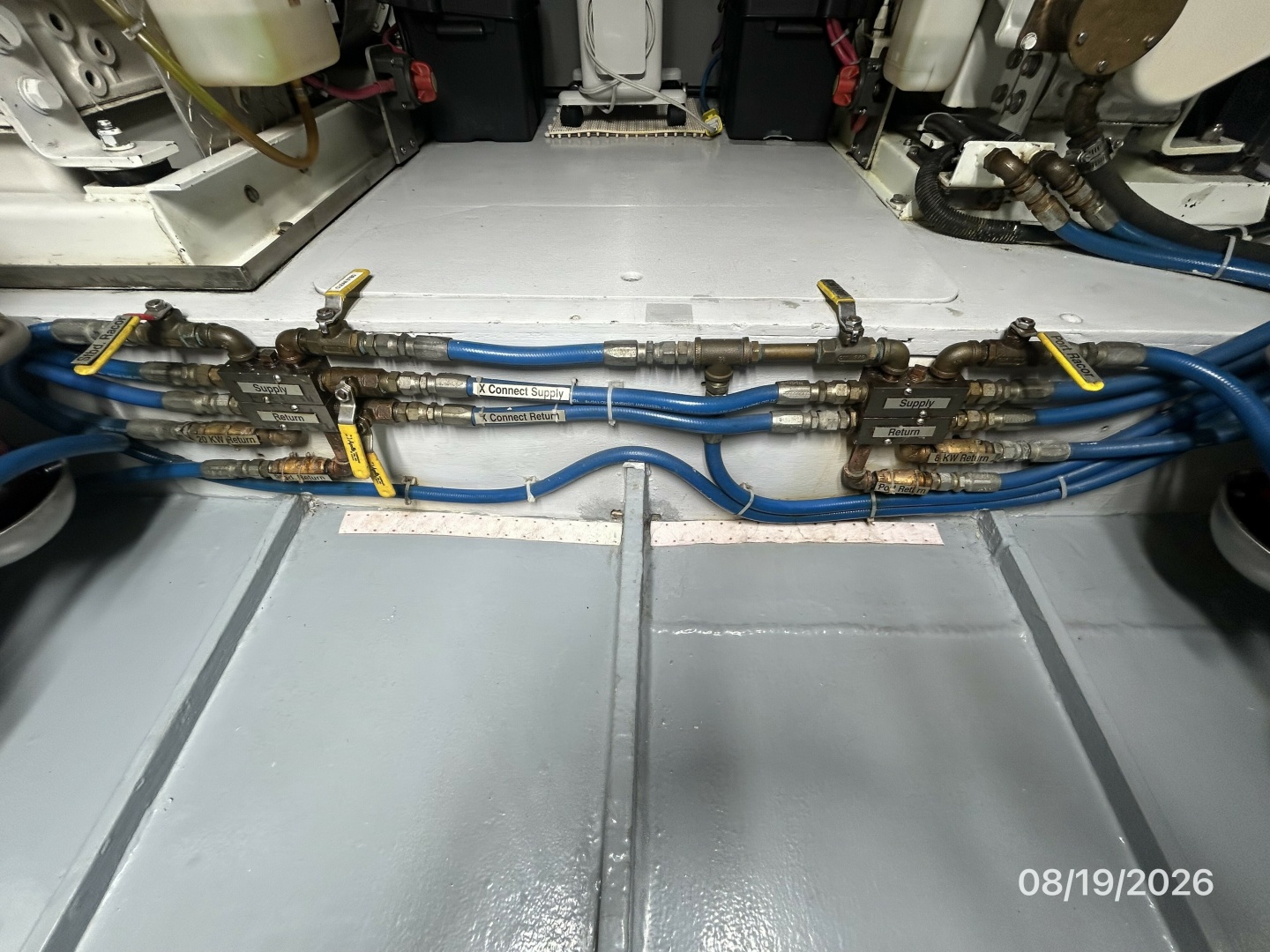 Steel Magnolia fuel manifold