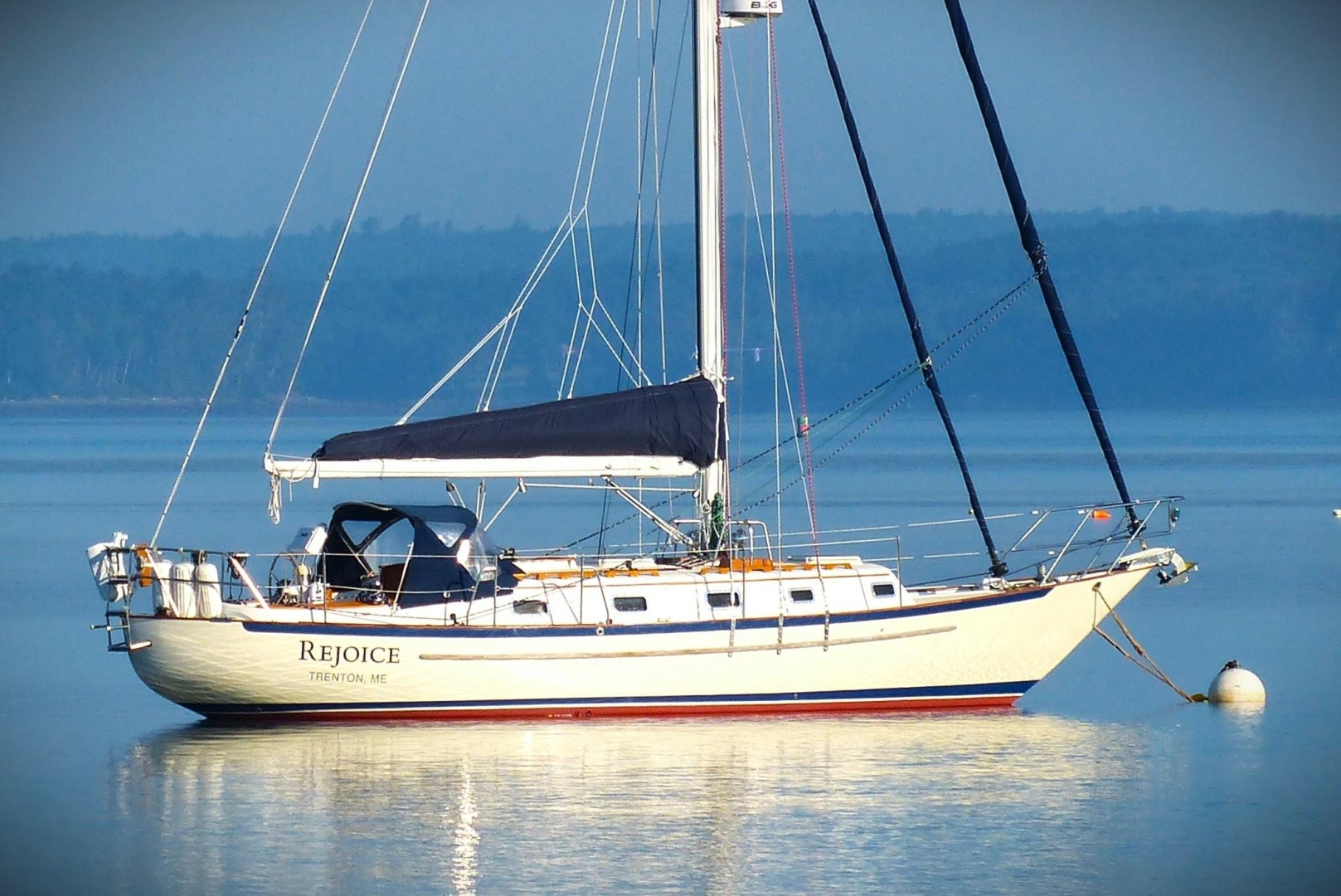 2000 Pacific Seacraft 37