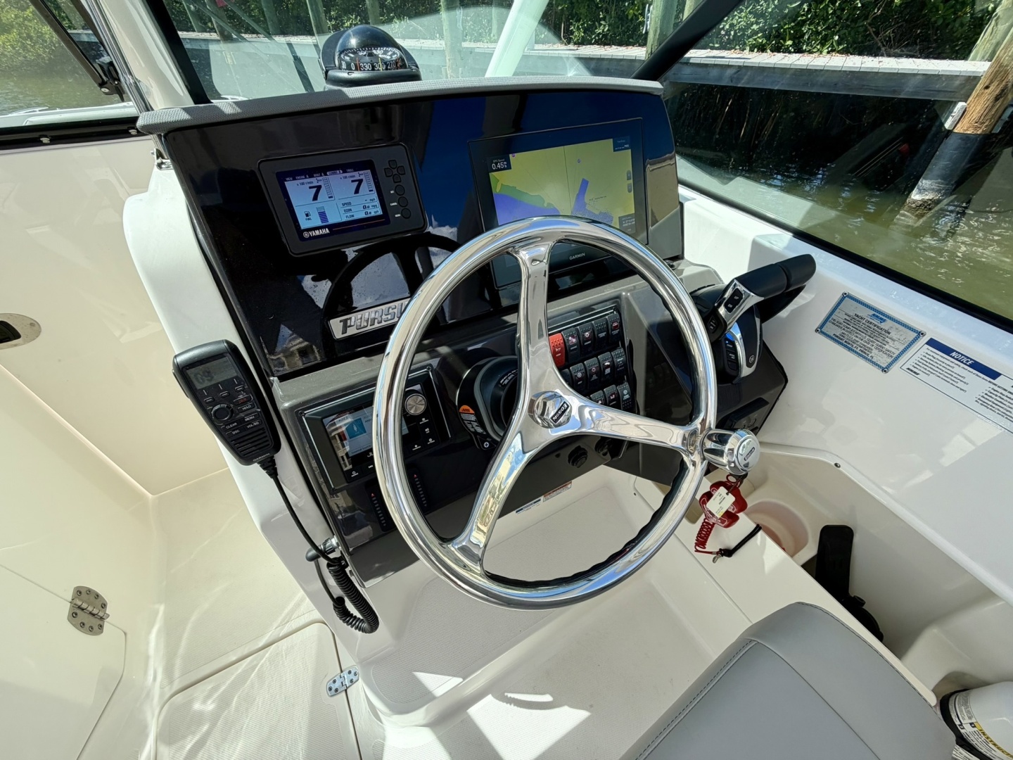 26ft Pursuit Yacht For Sale