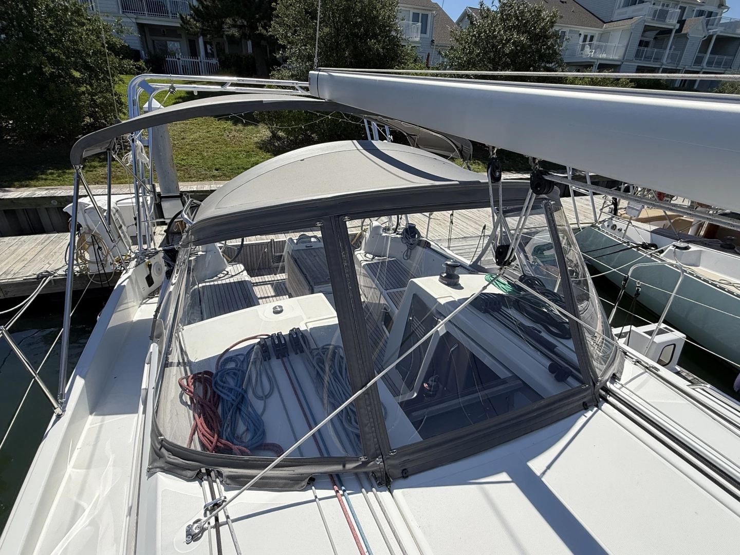 Jeanneau  Yacht For Sale