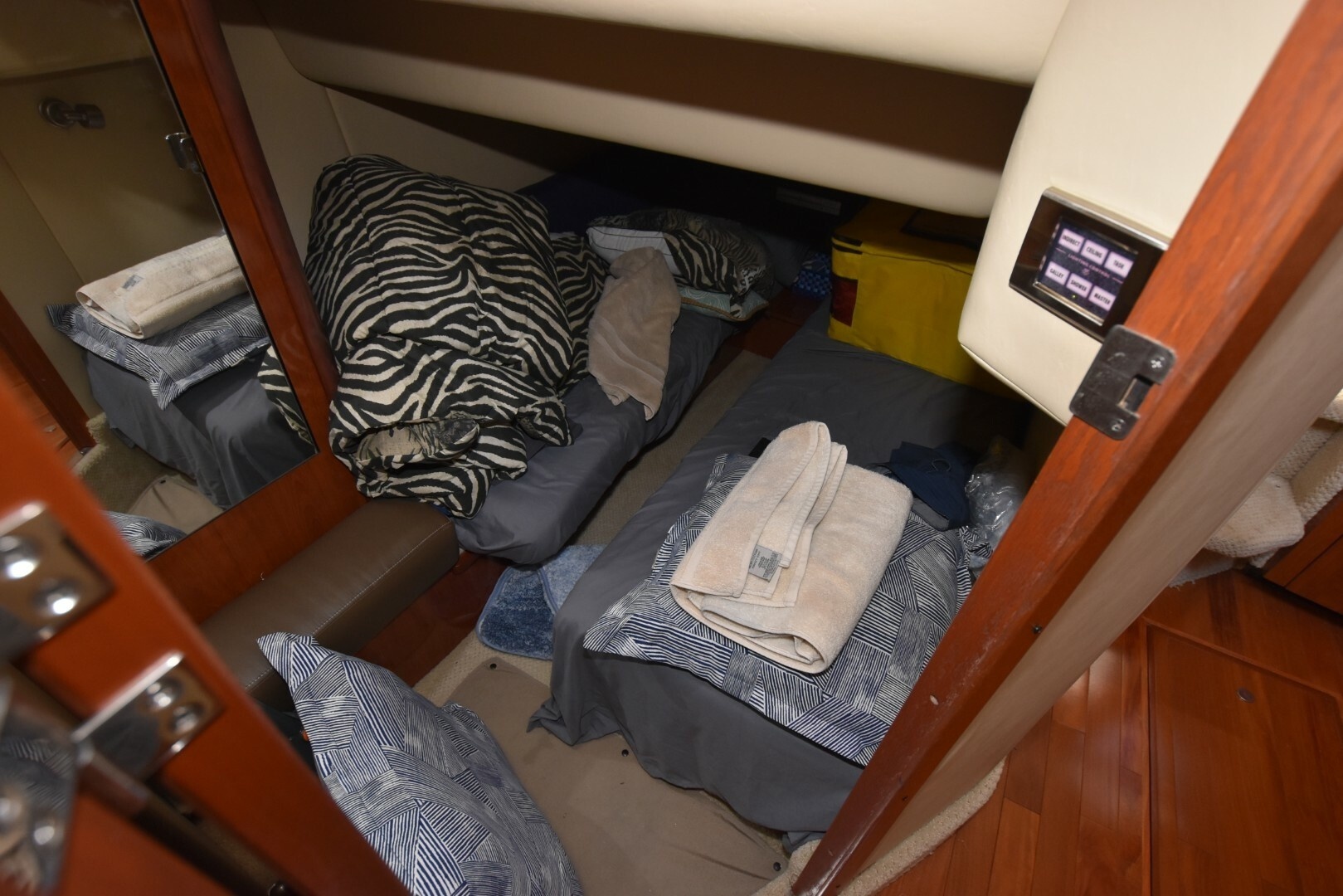 Sugar Shack 36ft Sea Ray Yacht For Sale Sugar Shack 36ft Sea Ray Yacht For Sale