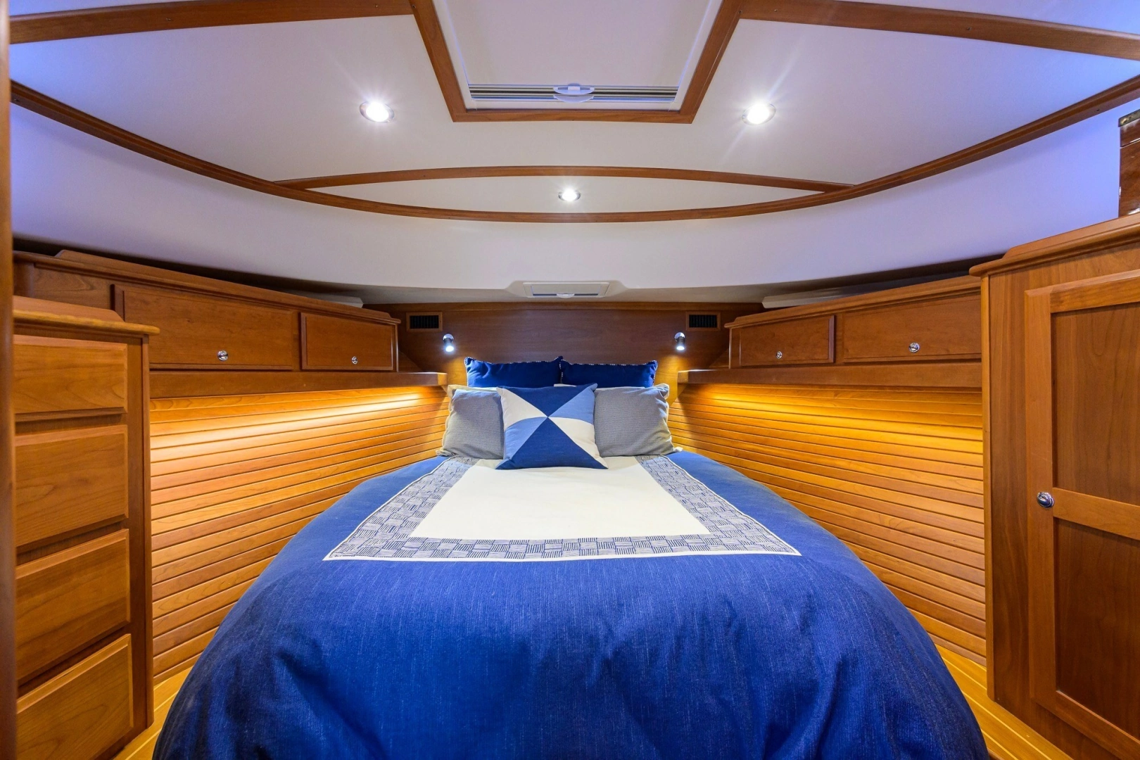 Sabre 45 Salon Express Yacht For Sale