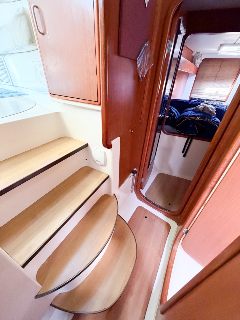 MYSTIQUE 40ft Leopard Yacht For Sale