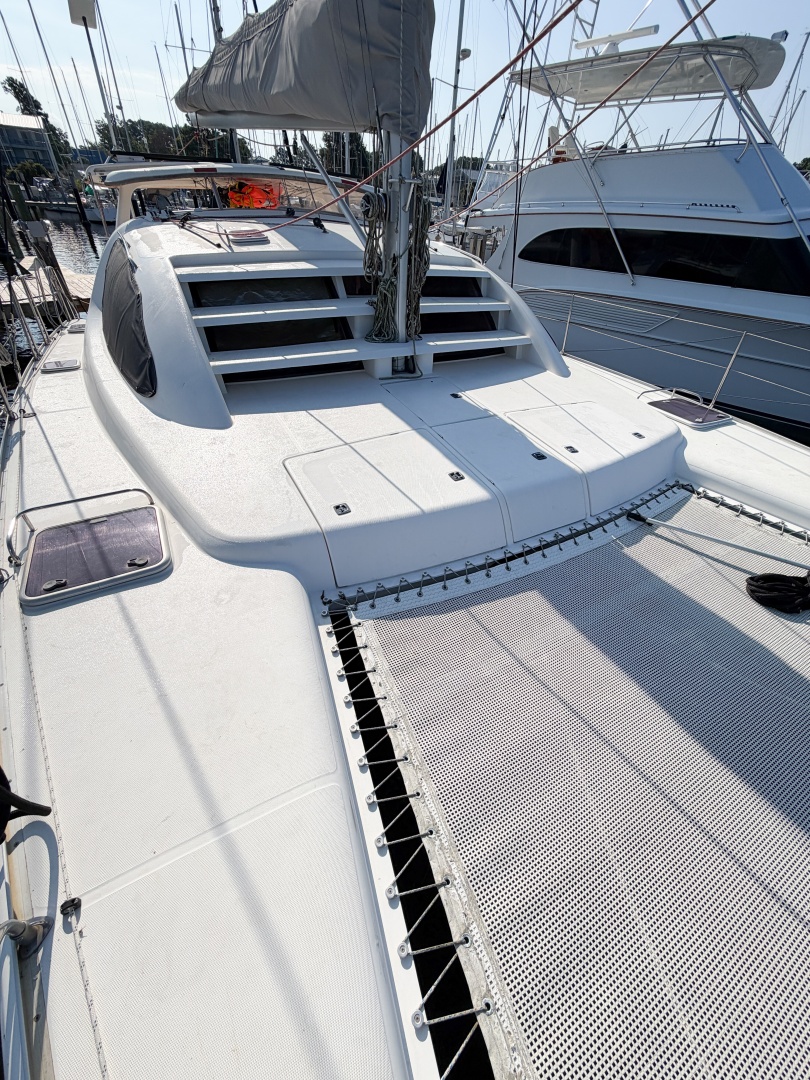 MYSTIQUE 40ft Leopard Yacht For Sale