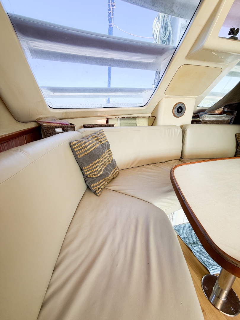 MYSTIQUE 40ft Leopard Yacht For Sale