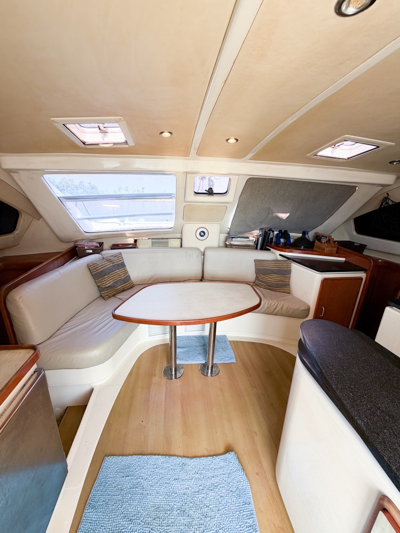 MYSTIQUE 40ft Leopard Yacht For Sale