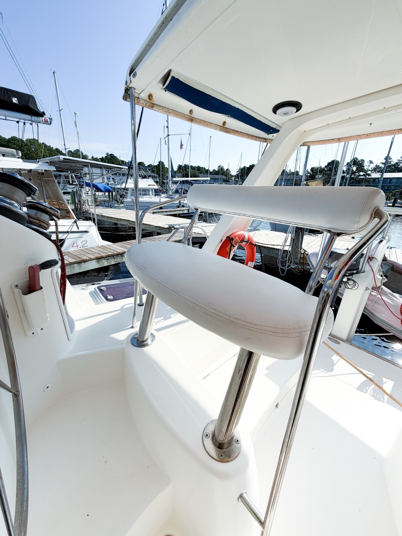 MYSTIQUE 40ft Leopard Yacht For Sale