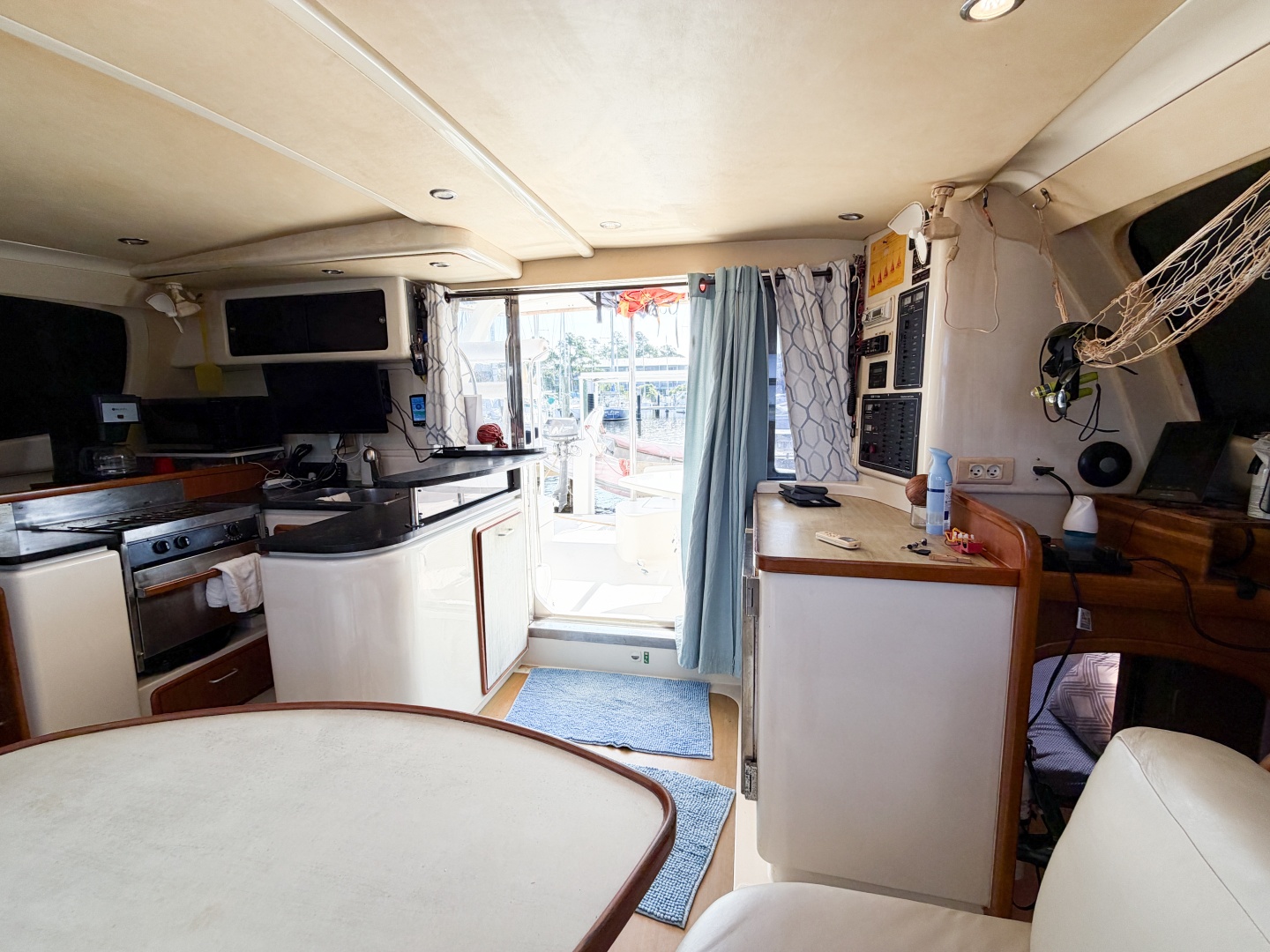 MYSTIQUE 40ft Leopard Yacht For Sale