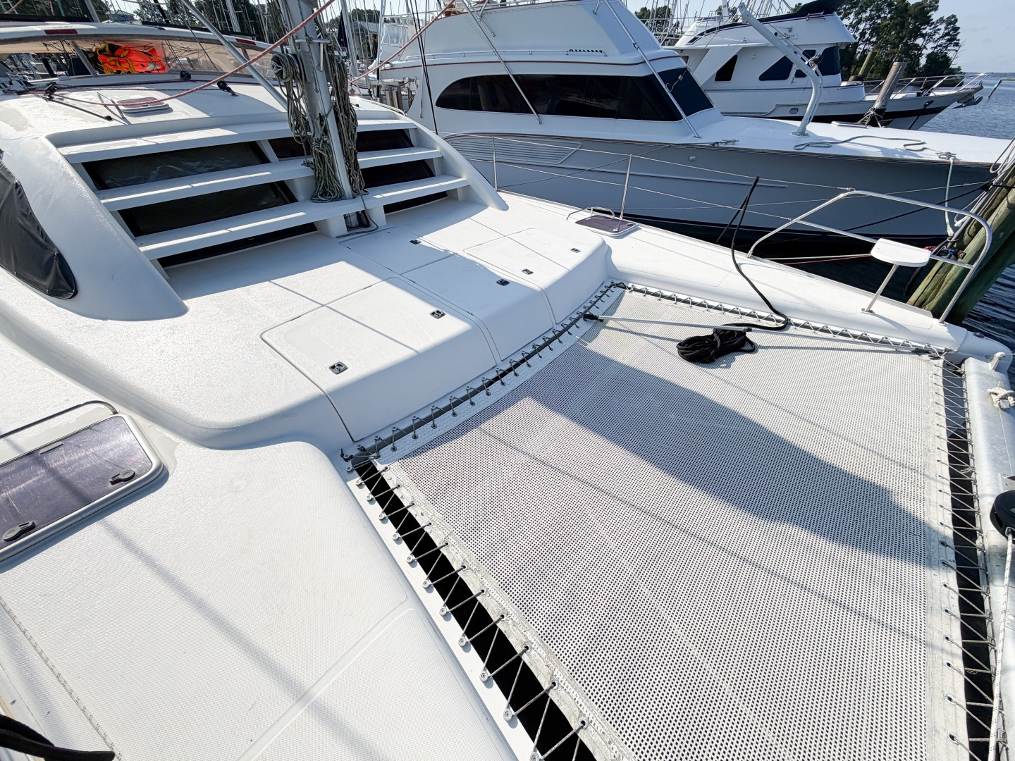 MYSTIQUE 40ft Leopard Yacht For Sale