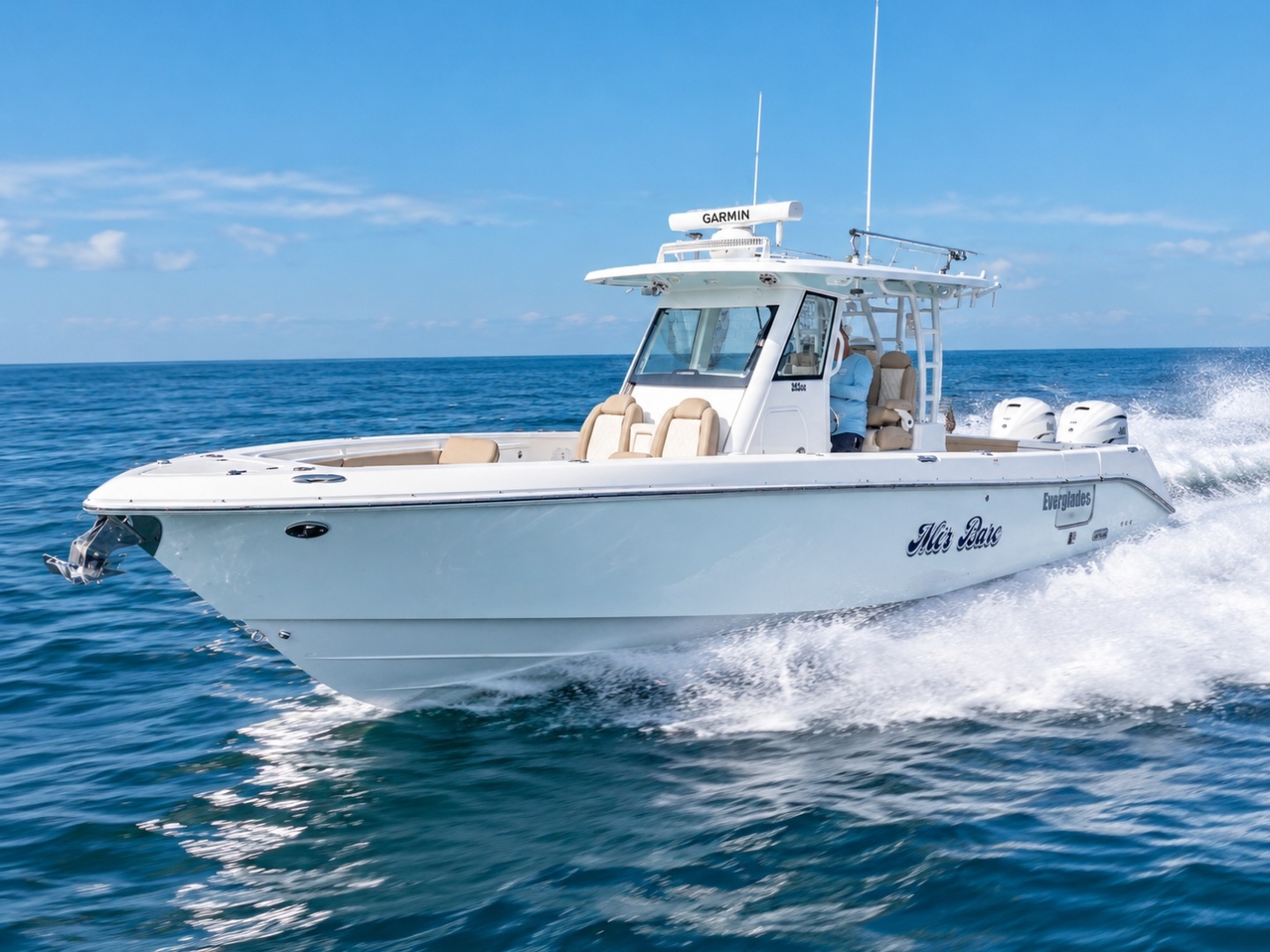2020 Everglades 355 CC