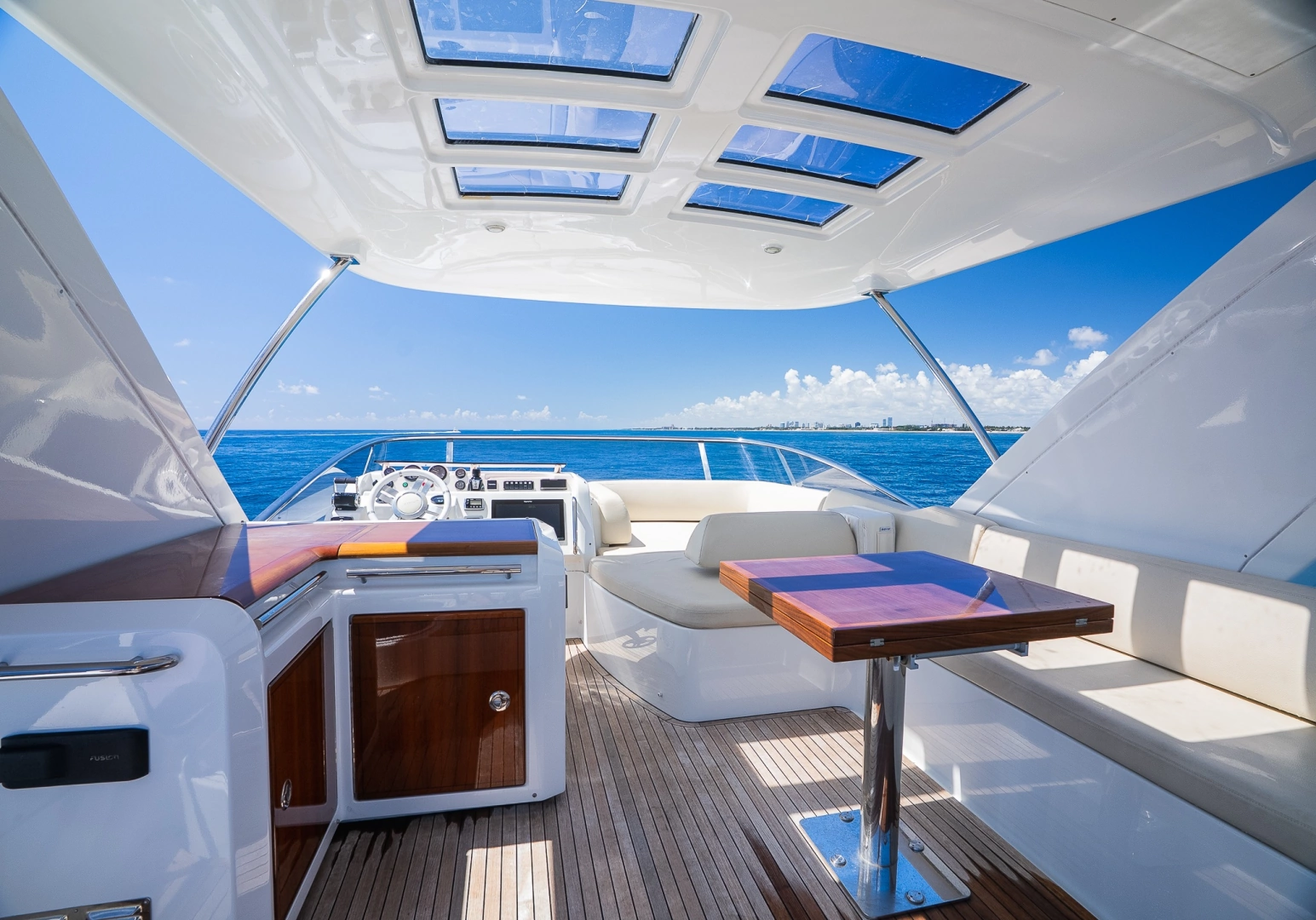 Azimut 60 Fly Yacht For Sale