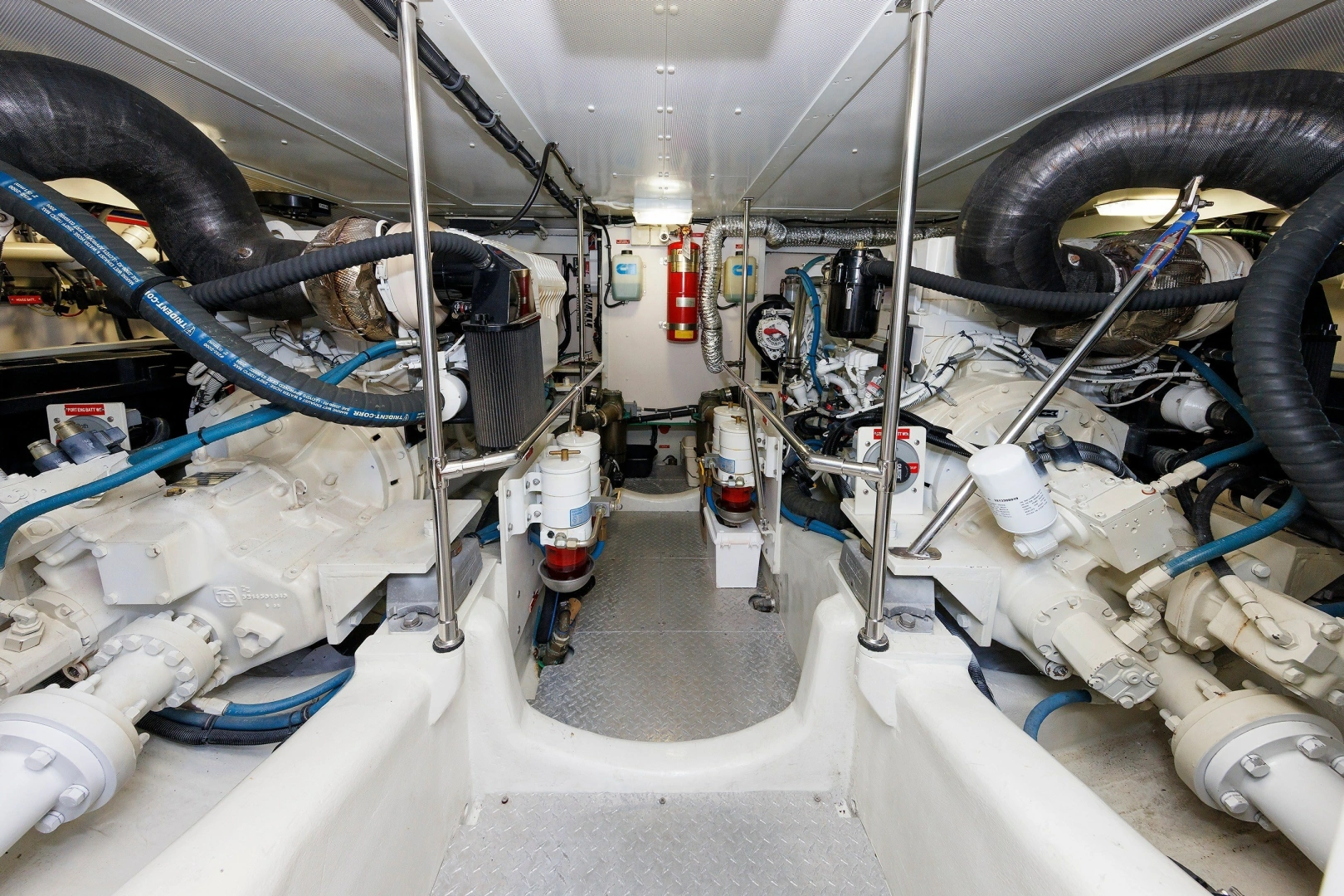 Alden 52 Salon Express Yacht For Sale