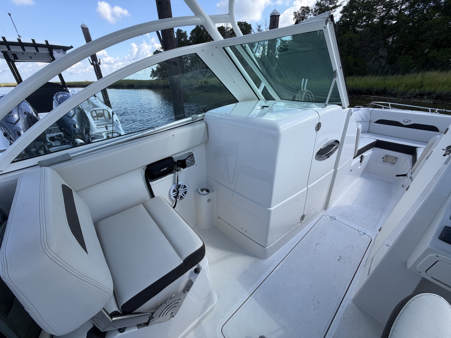 24ft Sailfish Yacht For Sale
