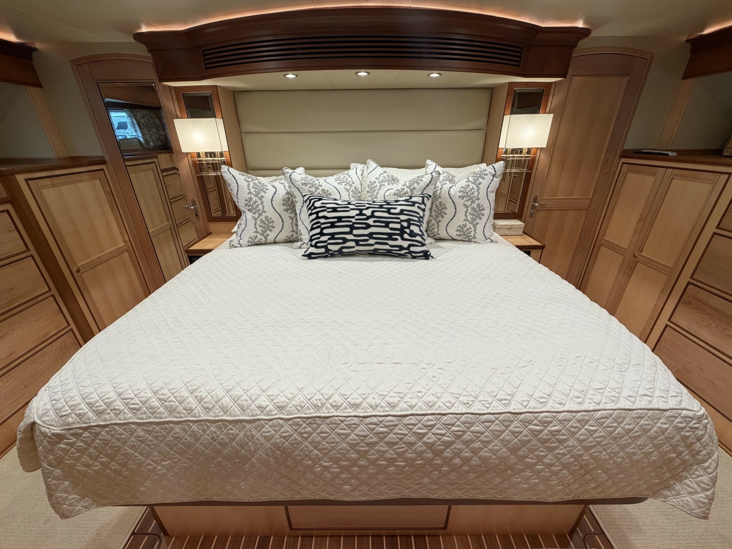 2021 Marlow Explorer 62E