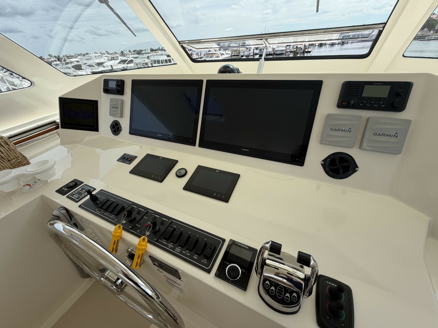 2021 Marlow Explorer 62E
