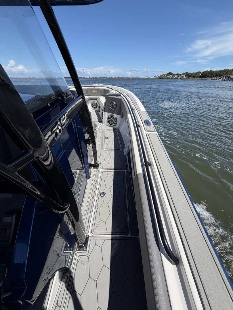 Fountain 38 SC Yacht For Sale