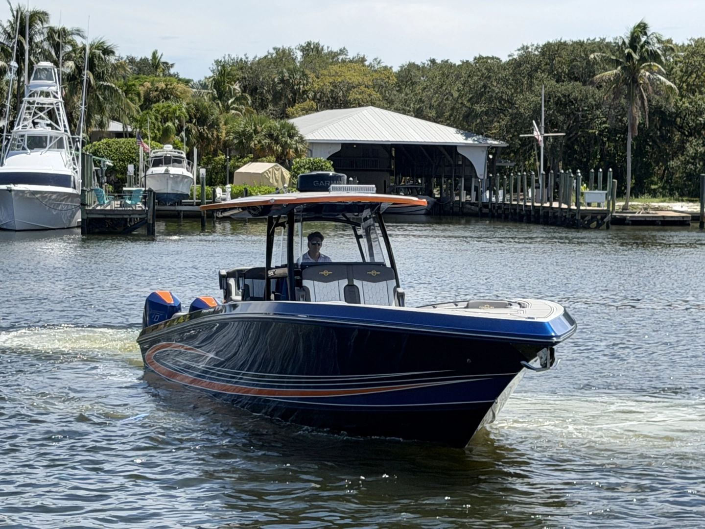 Fountain 38 SC Yacht For Sale