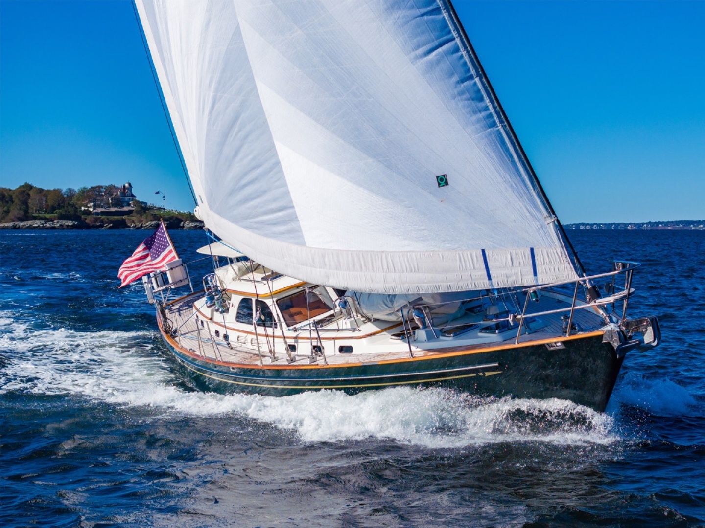 Leeward Bow