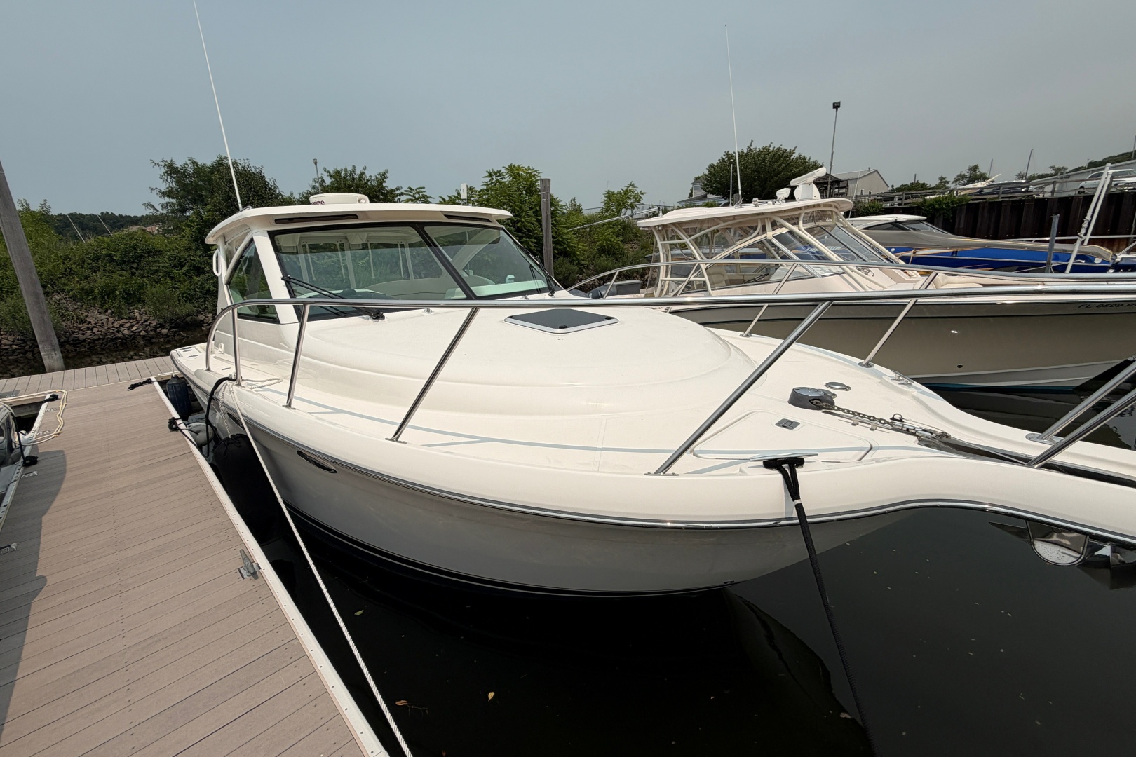 2008 Tiara Yachts 3000