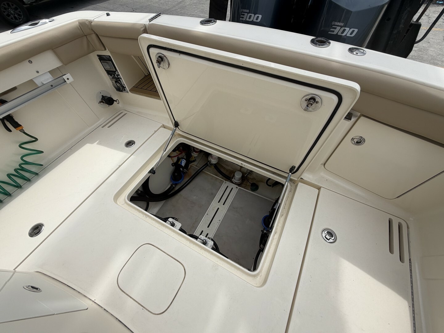 2014 Scout 320 LXF