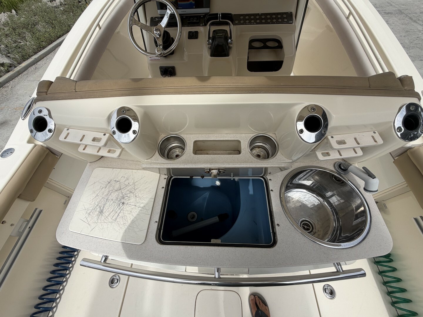 2014 Scout 320 LXF