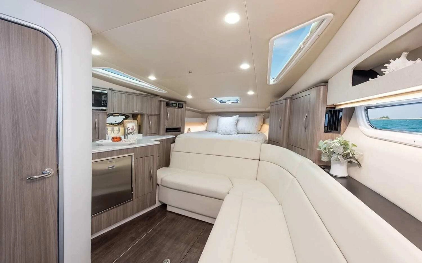 Regal 35 Sport Coupe Yacht For Sale