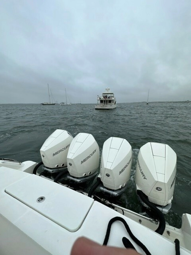 Boston Whaler 380 Outrage Yacht For Sale