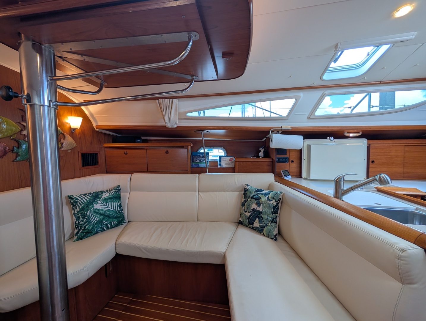 Slip Stream  35ft Jeanneau Yacht For Sale