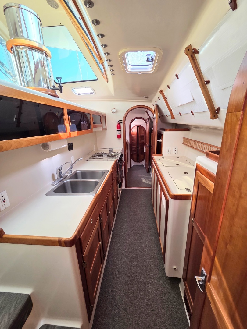 Masquerade 37ft Grainger Yacht For Sale