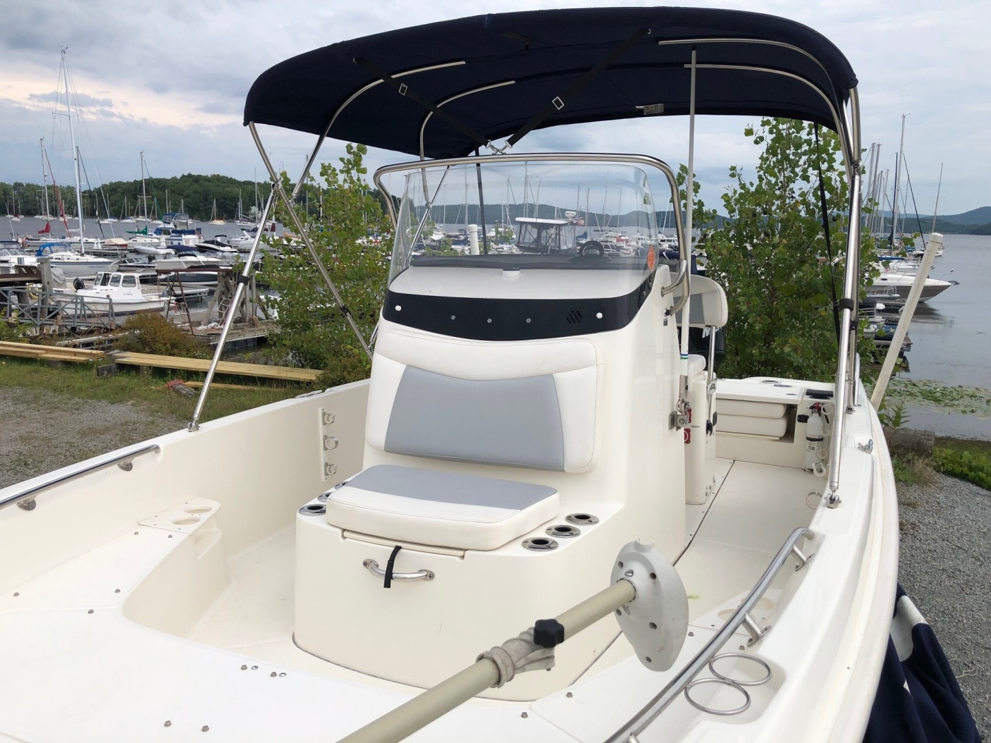 RUNAWAY 20ft Boston Whaler Yacht For Sale RUNAWAY 20ft Boston Whaler Yacht For Sale