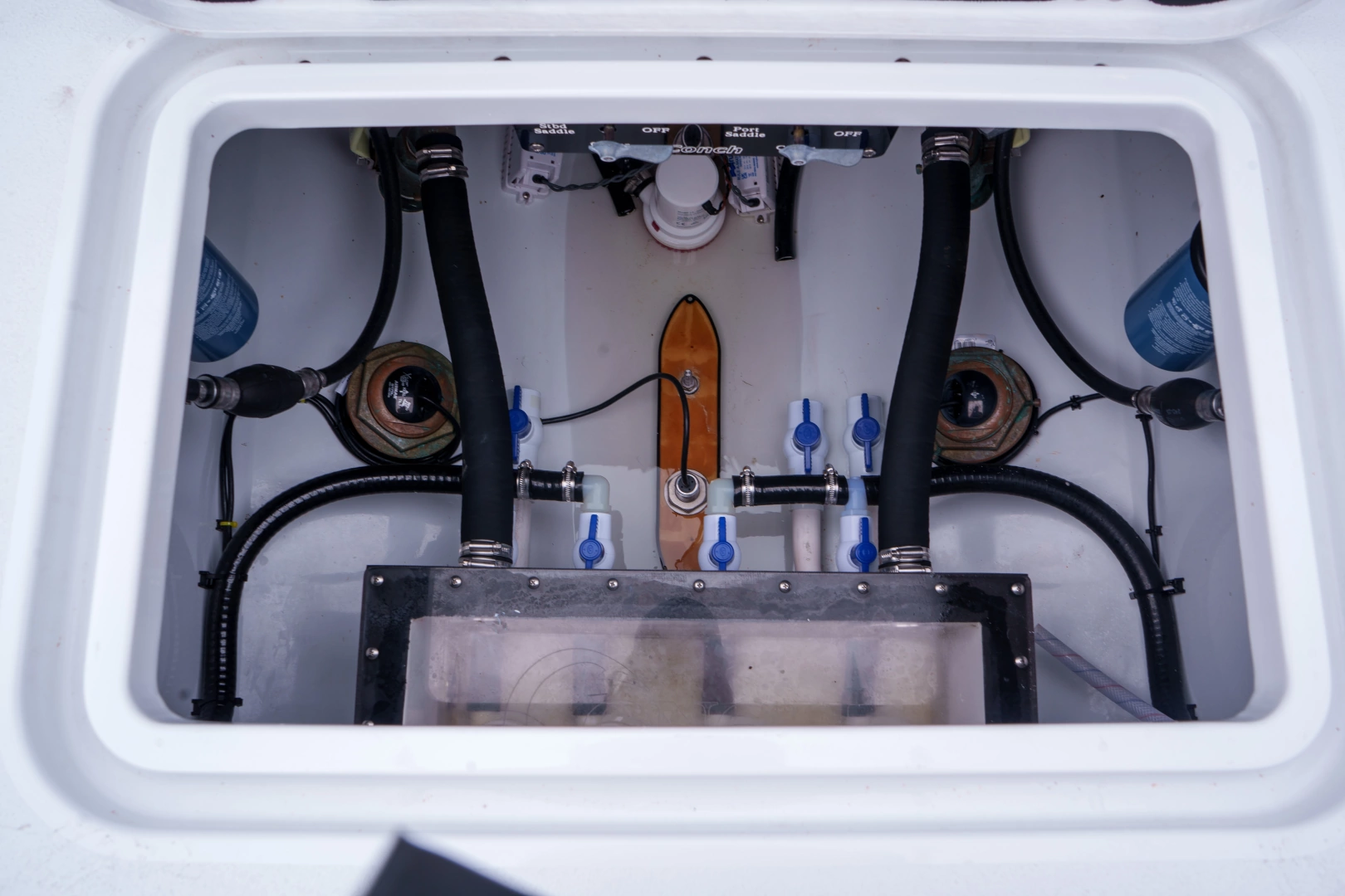 Conch 33 Yacht For Sale