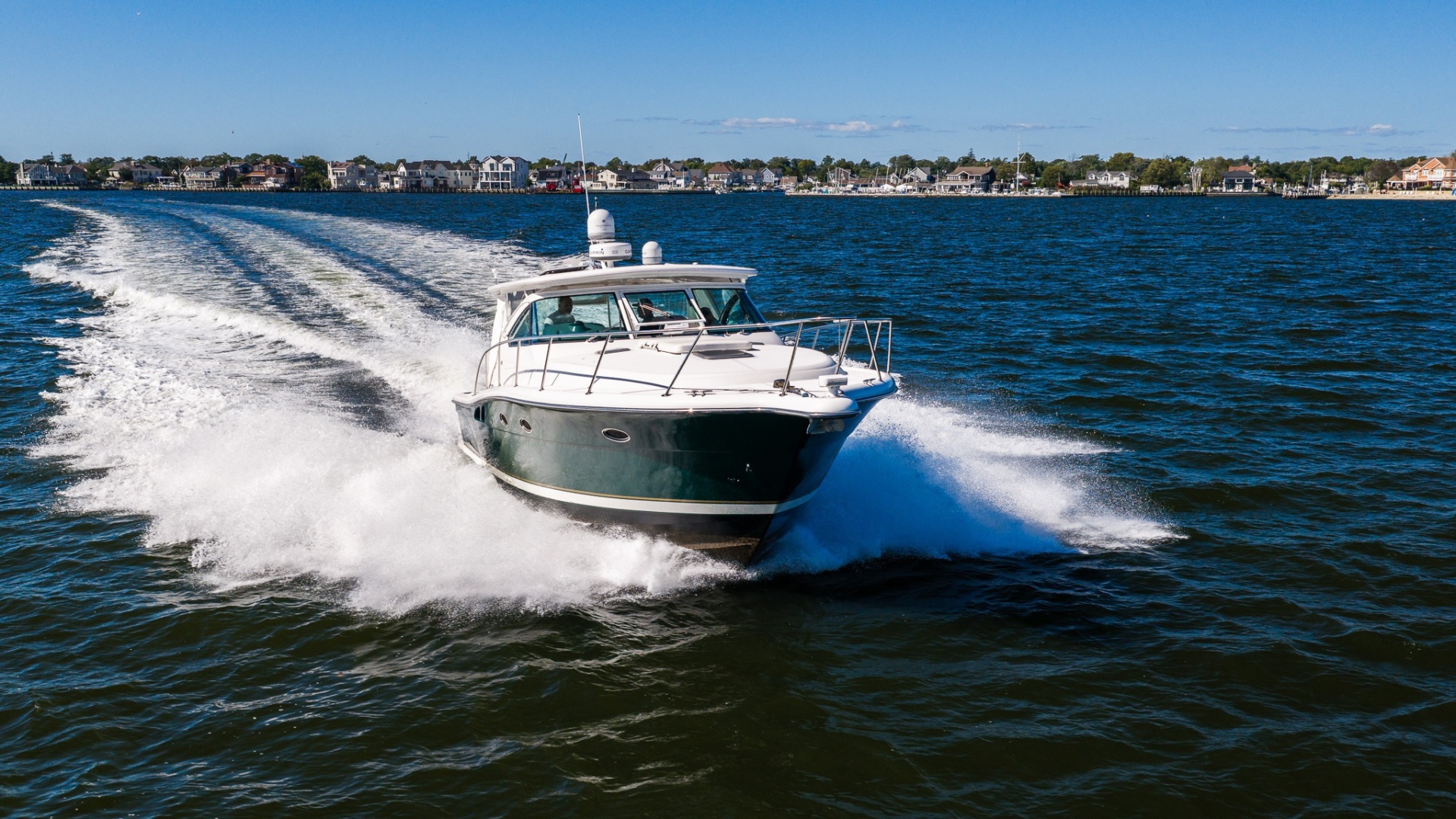 2003 Tiara Yachts 3800 Open — photograph 5