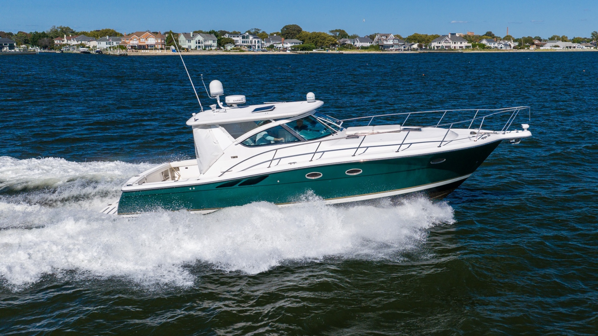 2003 Tiara Yachts 3800 Open — photograph 4