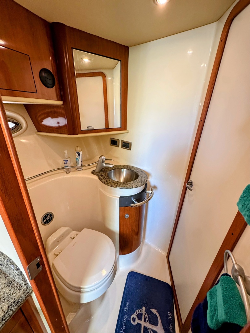 2005 Sea Ray 390 Sundancer