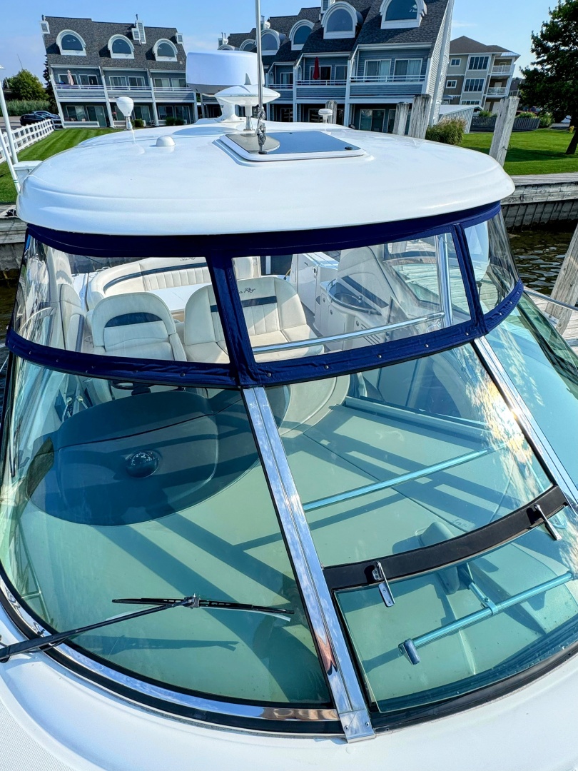 2005 Sea Ray 390 Sundancer