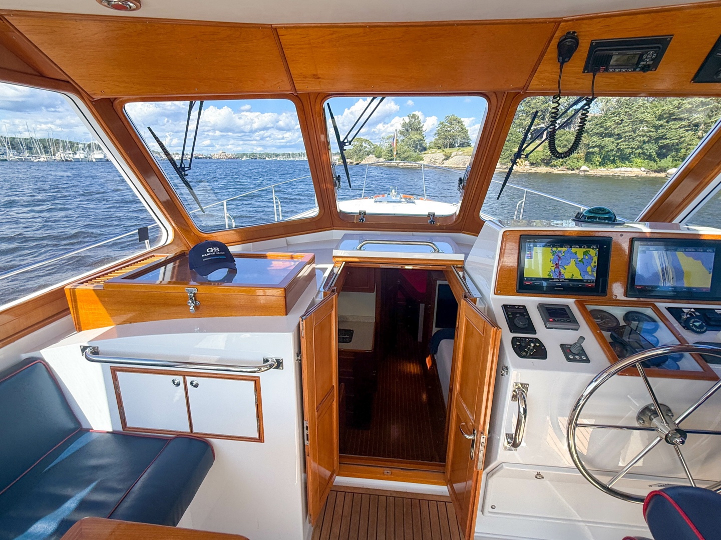 Candide 38ft Grand Banks Yacht For Sale