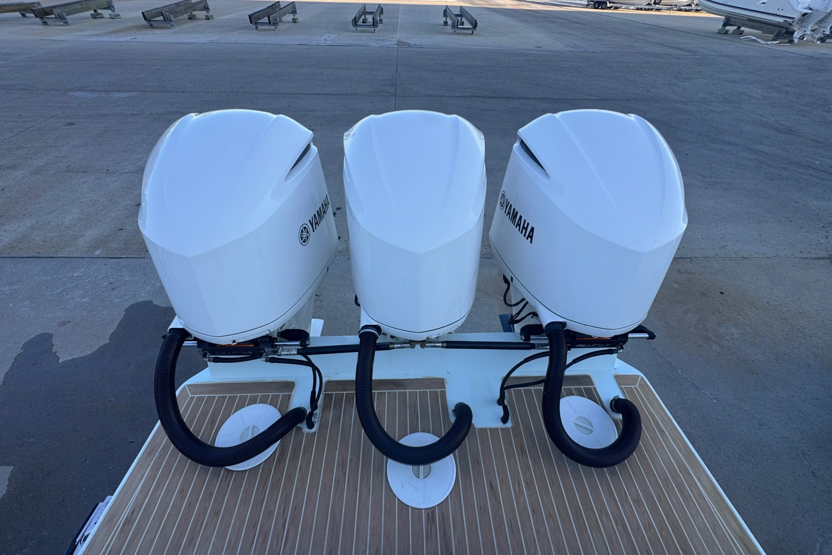 2016 Regulator 34