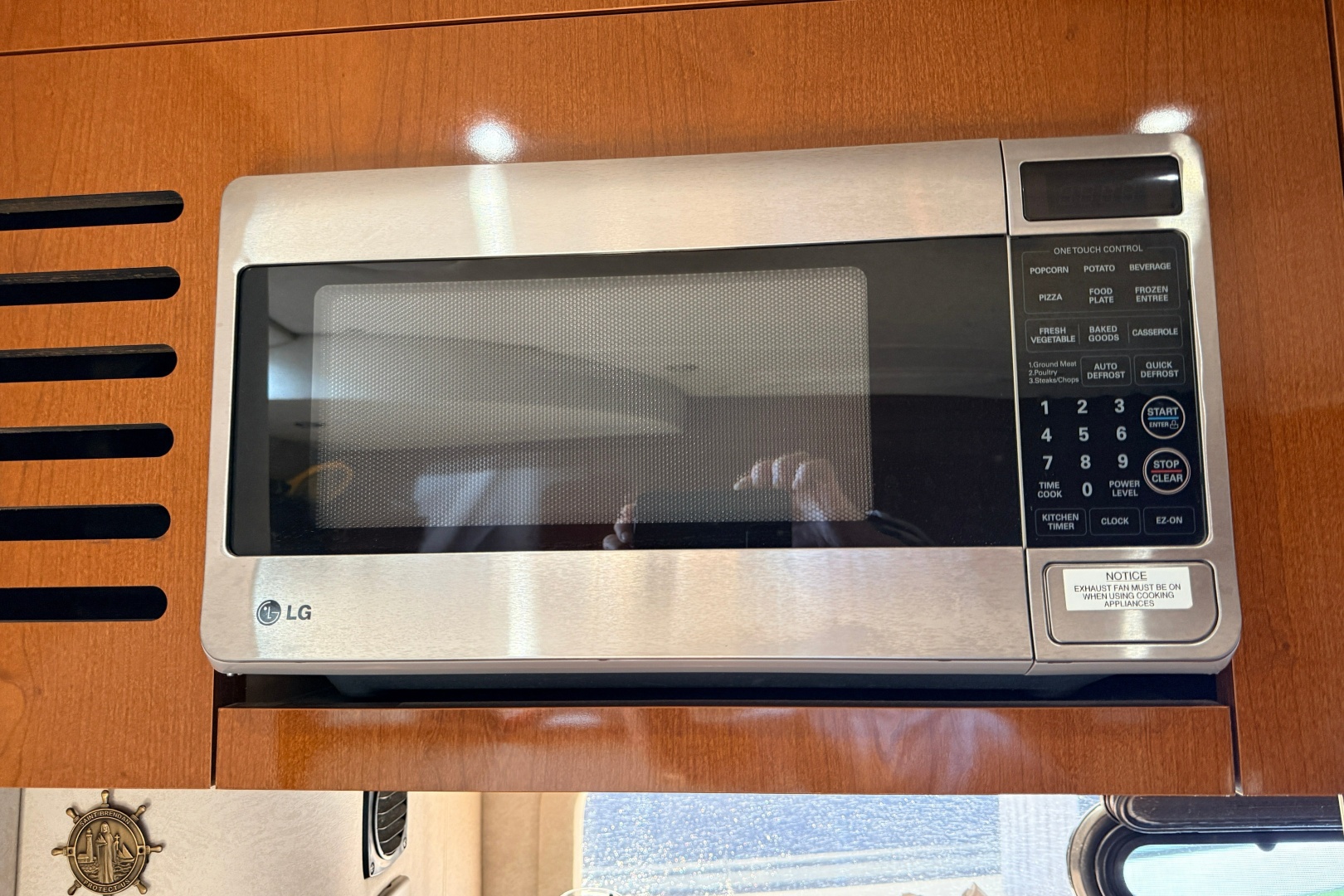 2013 Sea Ray Sundancer 370