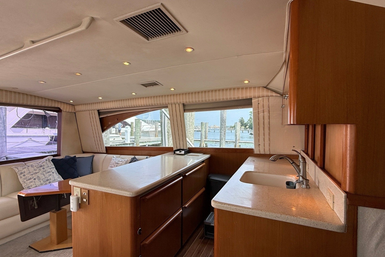 2004 Ocean Yachts 43 Super Sport