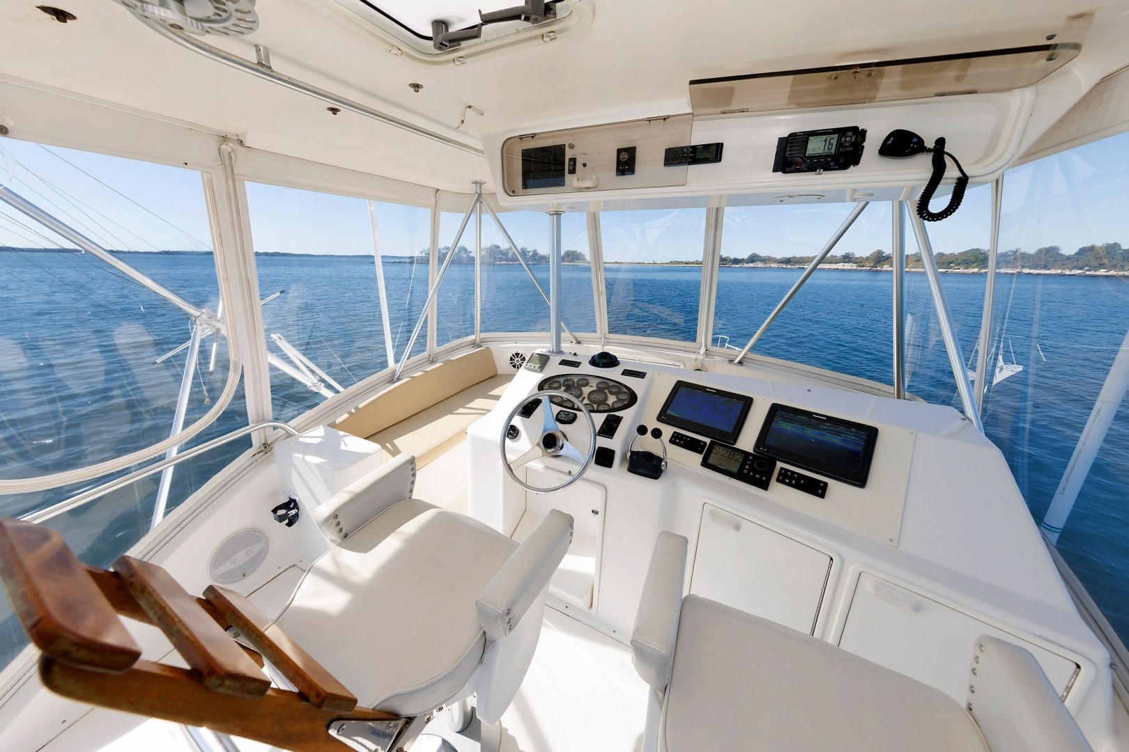 2004 Ocean Yachts 43 Super Sport