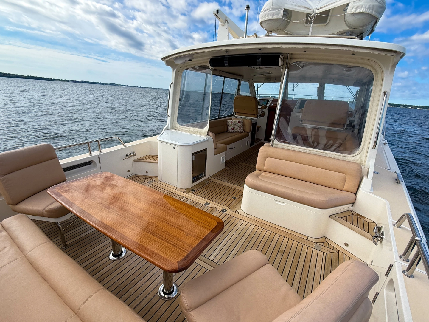 MJM 50z Yacht For Sale