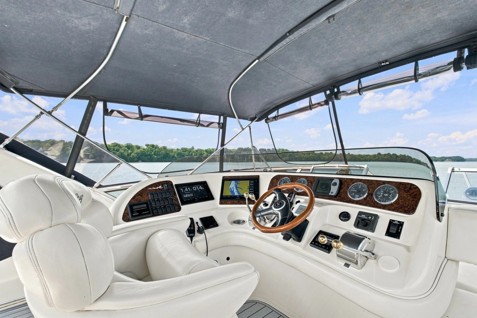 Sea Ray 450 Express Bridge Yacht For Sale