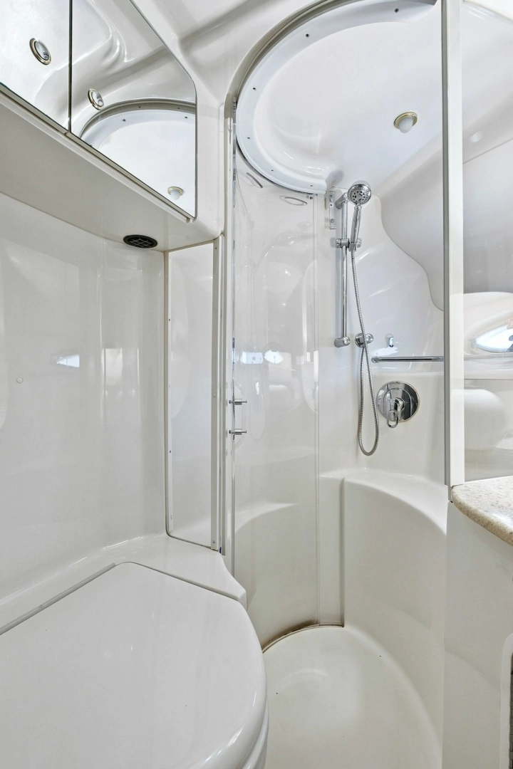 Sea Ray 450 Express Bridge Yacht For Sale