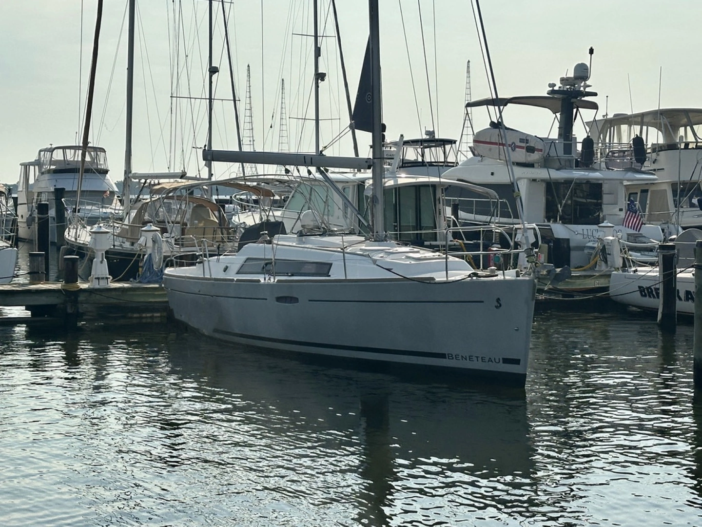 2015 Beneteau 31 Platinum - photo 1 of 15